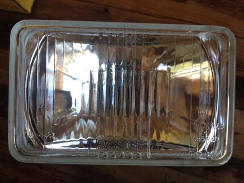 H1 - Lamp (front).webp