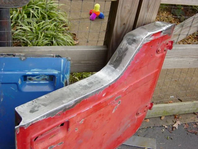 half door strip weld ground.webp