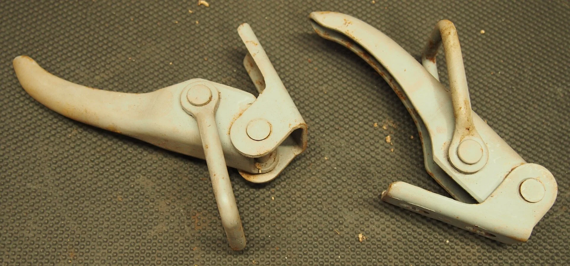 Handles 1.JPG