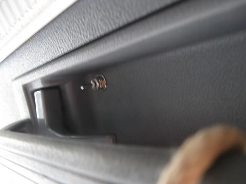 Anyone ever open a rear hatch latch? | IH8MUD.com Forum | Toyota, Lexus ...