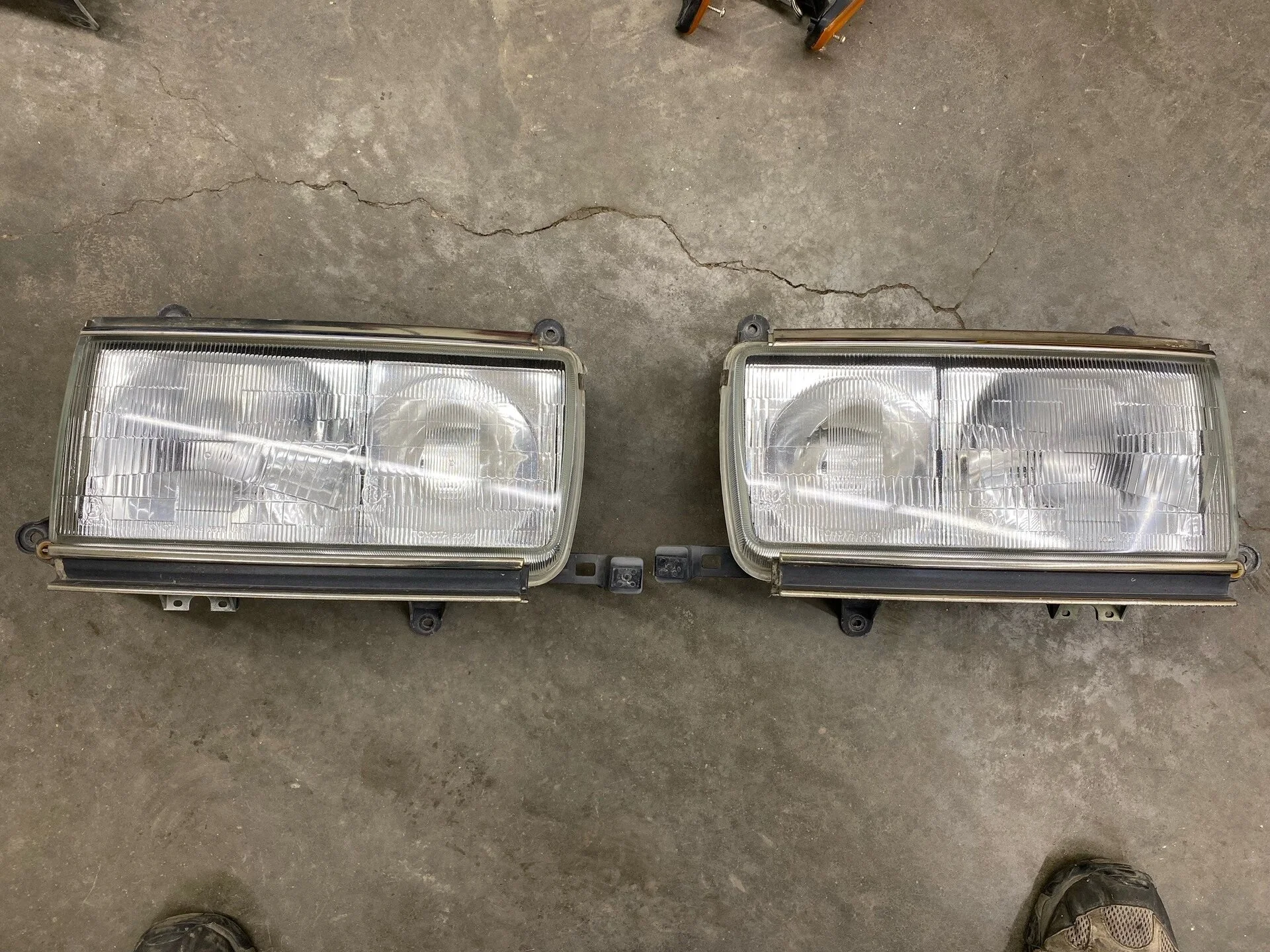 headlights.webp