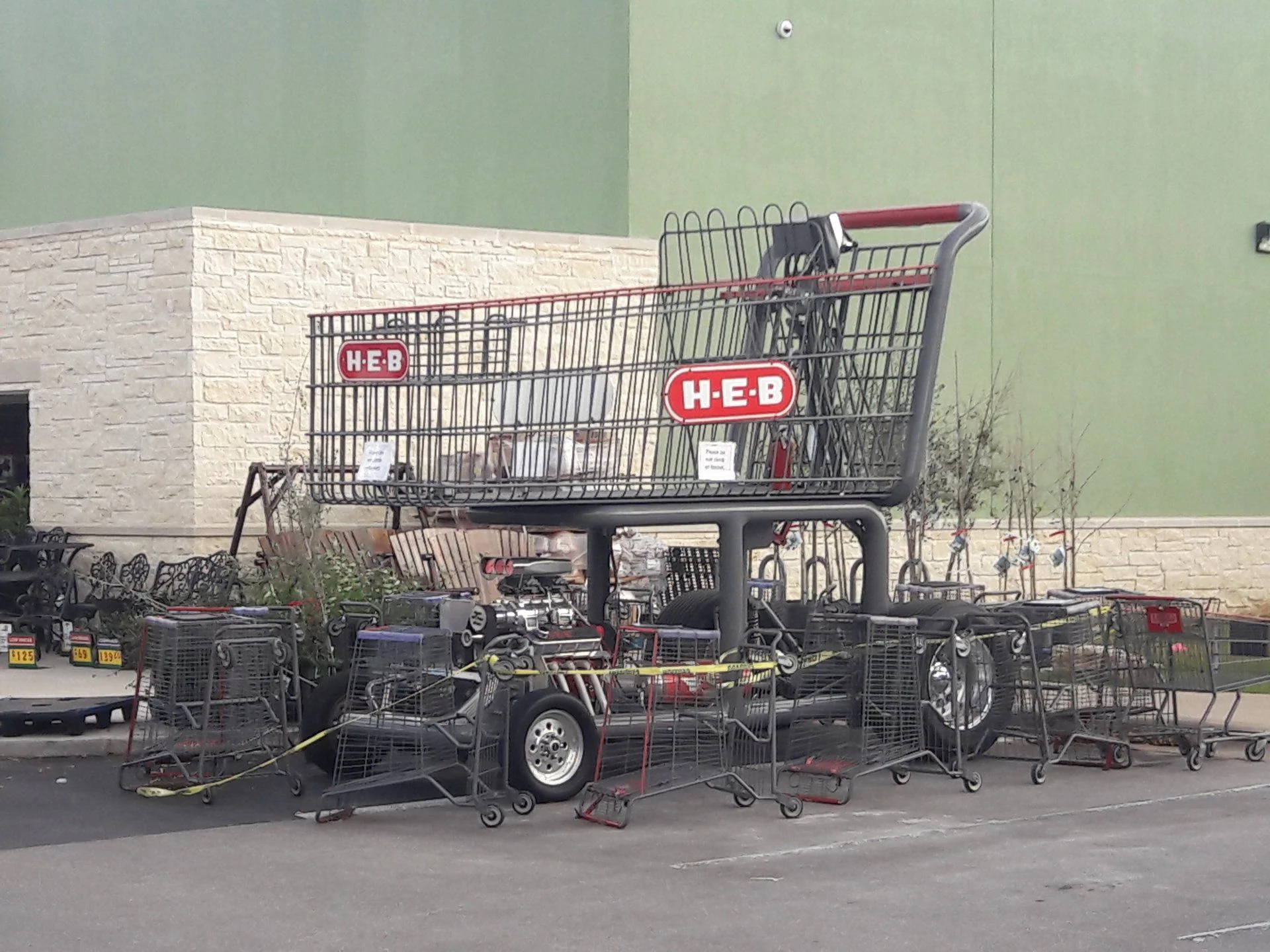 HEB.webp