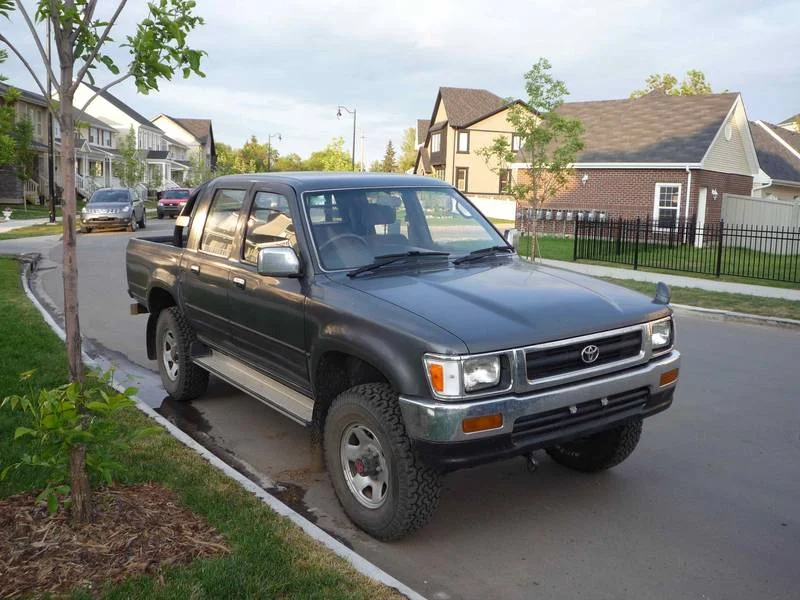 Hilux-1.webp
