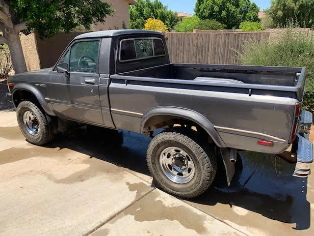 Hilux Pic 50.jpg