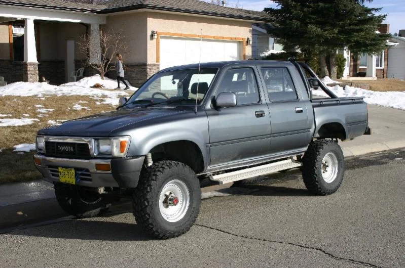 Hilux resize 2.webp