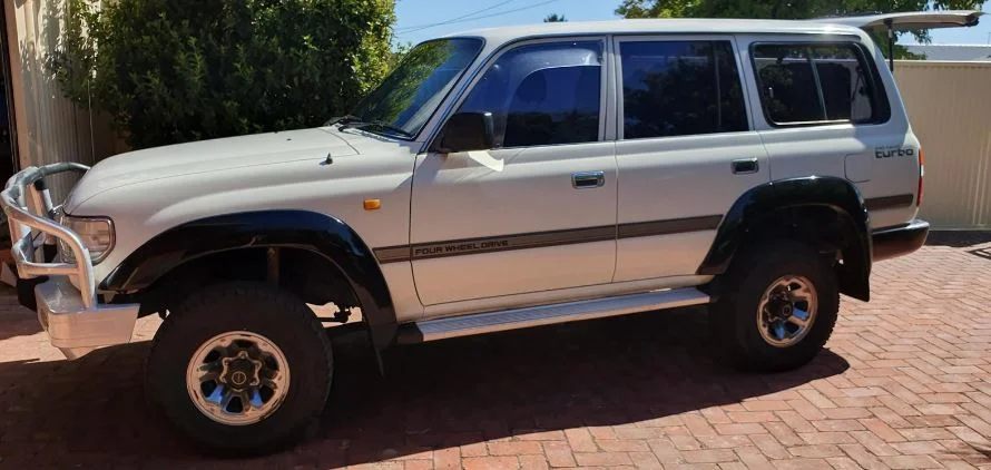 hjd80 15x7 rims.webp