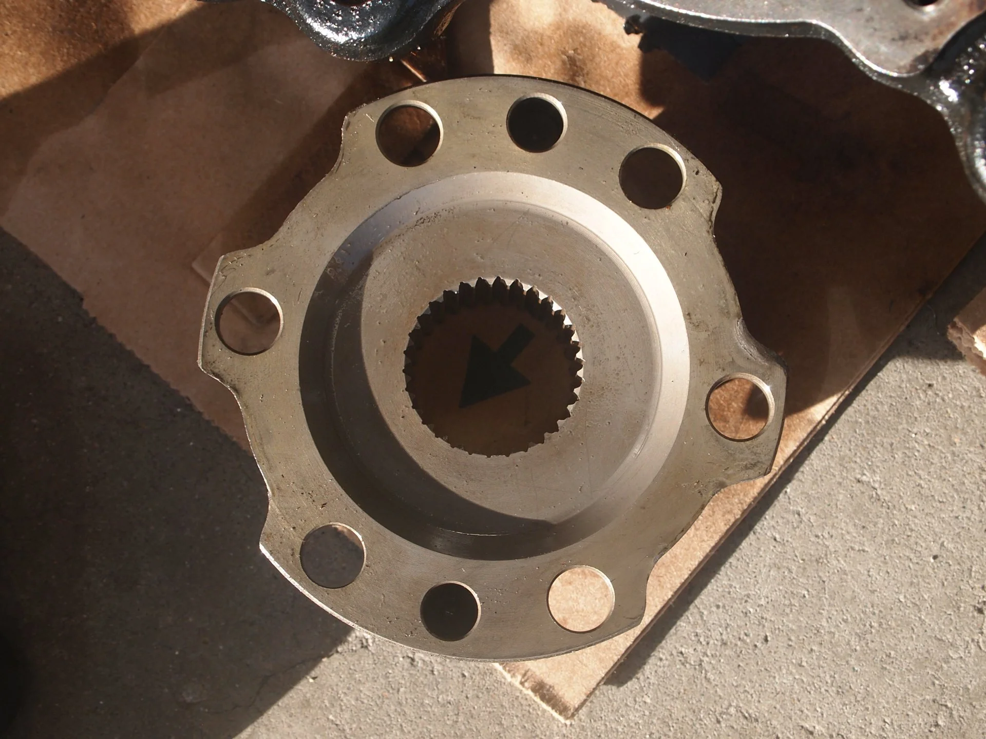 Hub flange bad.webp