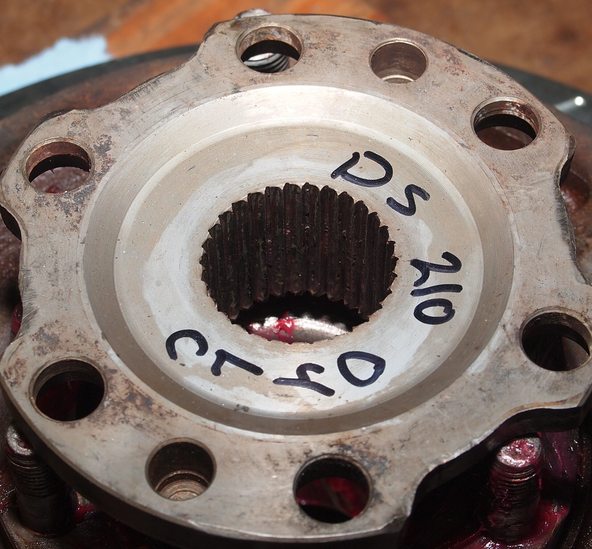 Hub flange Failing (2).JPG