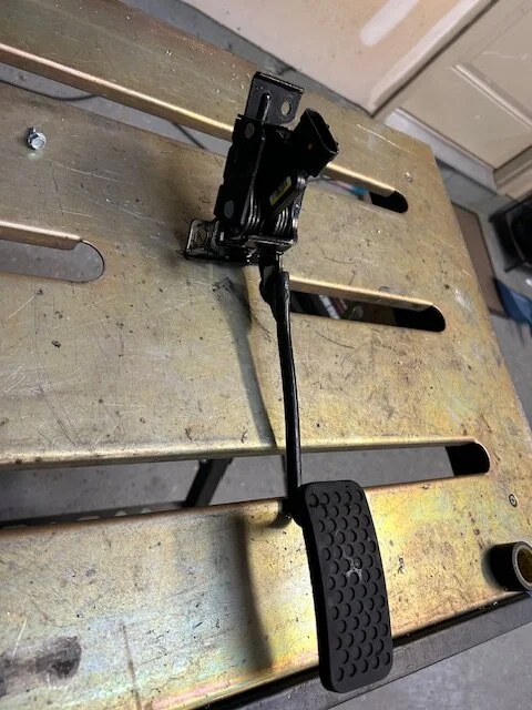 Hybrid Pedal.webp