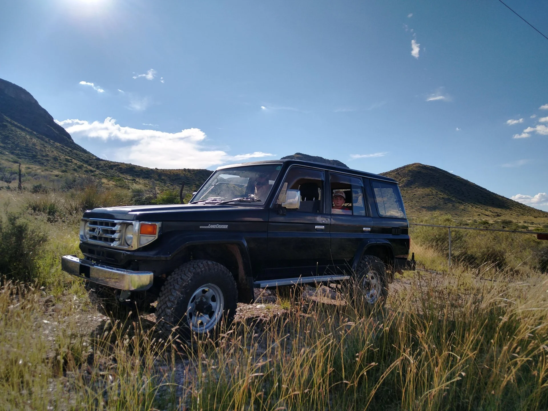 HZJ77-2.webp
