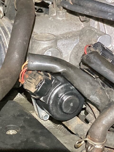 IAC Valve Zoom in.jpeg