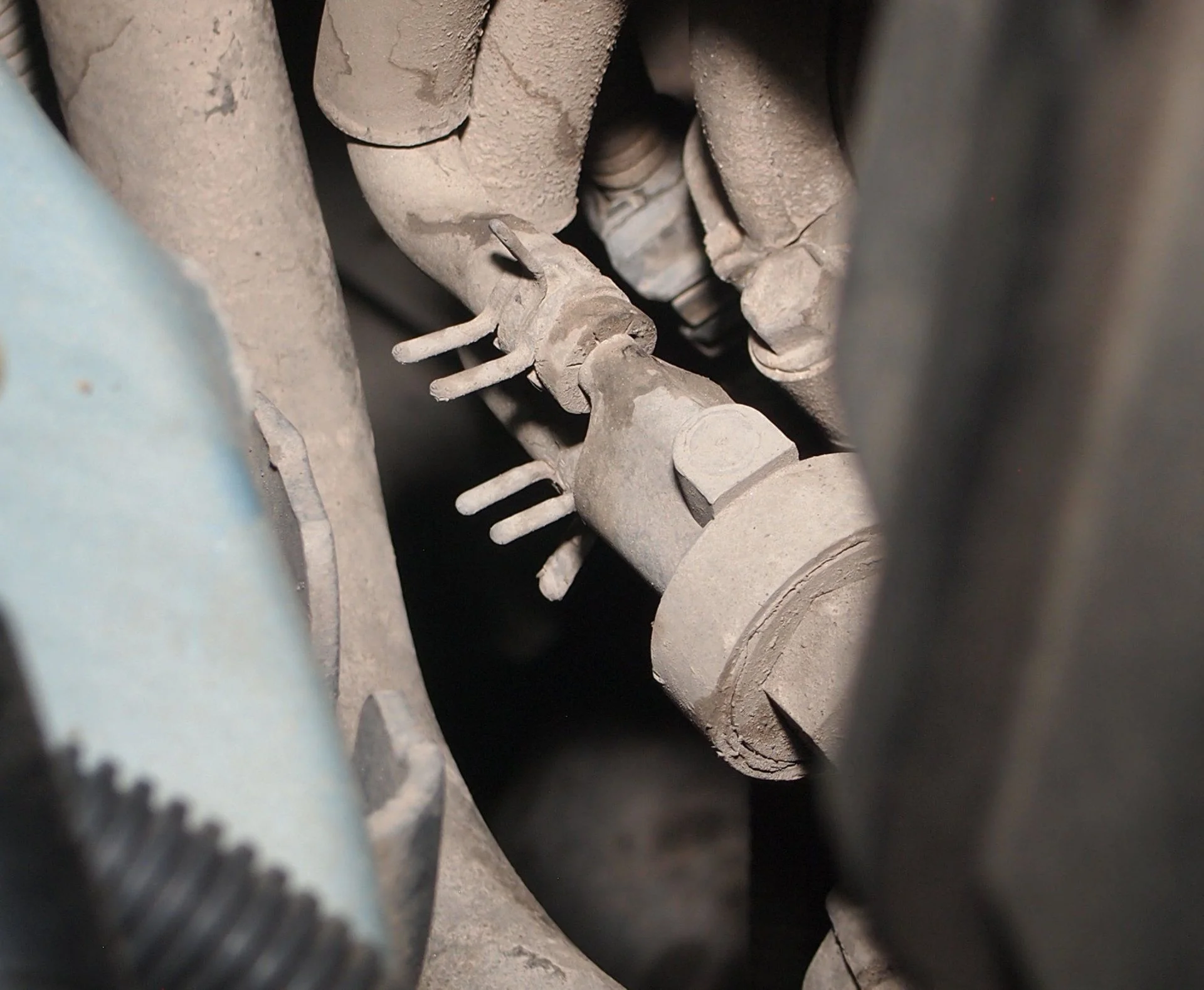 Idle up control vacuum lines.webp