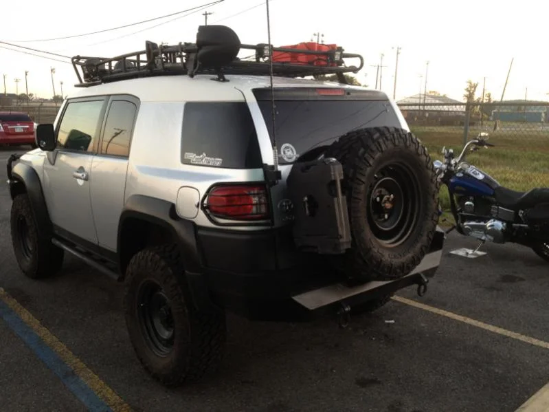 Jm1 Jerry Gas Can Mount For Toyota Fj Cruiser All Years Read