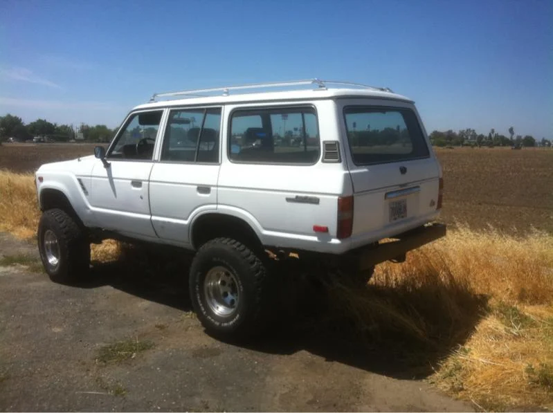 Fs: 84 SOA V8 TBI FJ60 WHEELER $4250