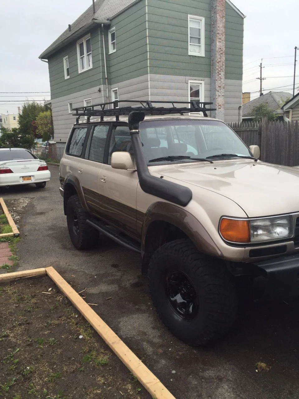 TOYOTA LAND CRUISER FJ80