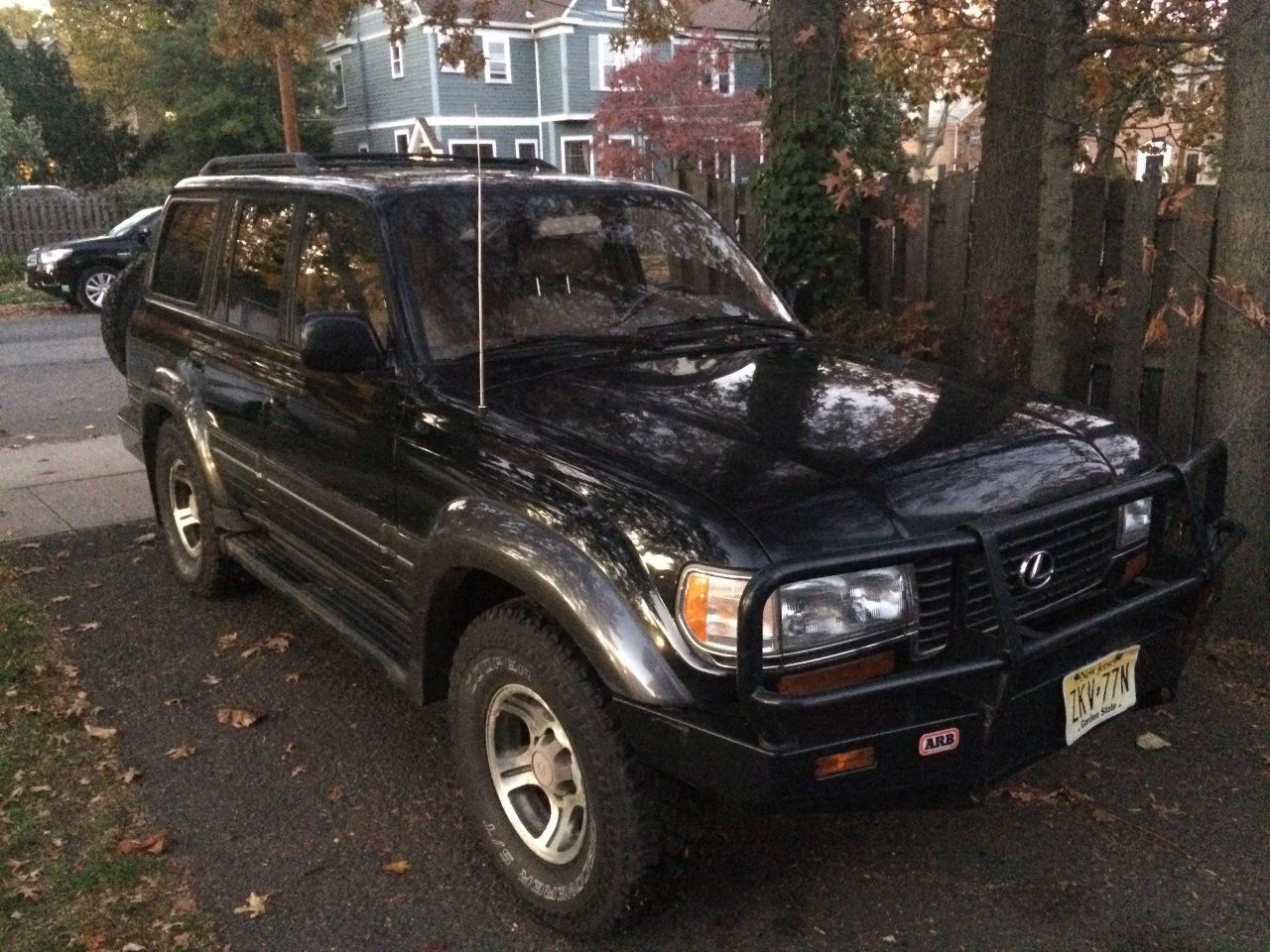 LX450 1996 locked w/ ARB front & rear bumpers in NJ