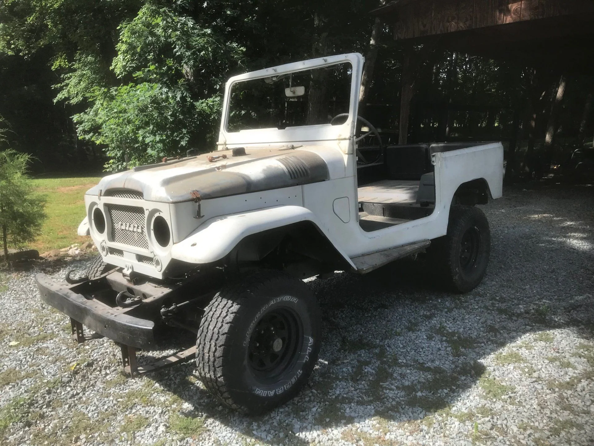 NC:  1968 FJ40 project