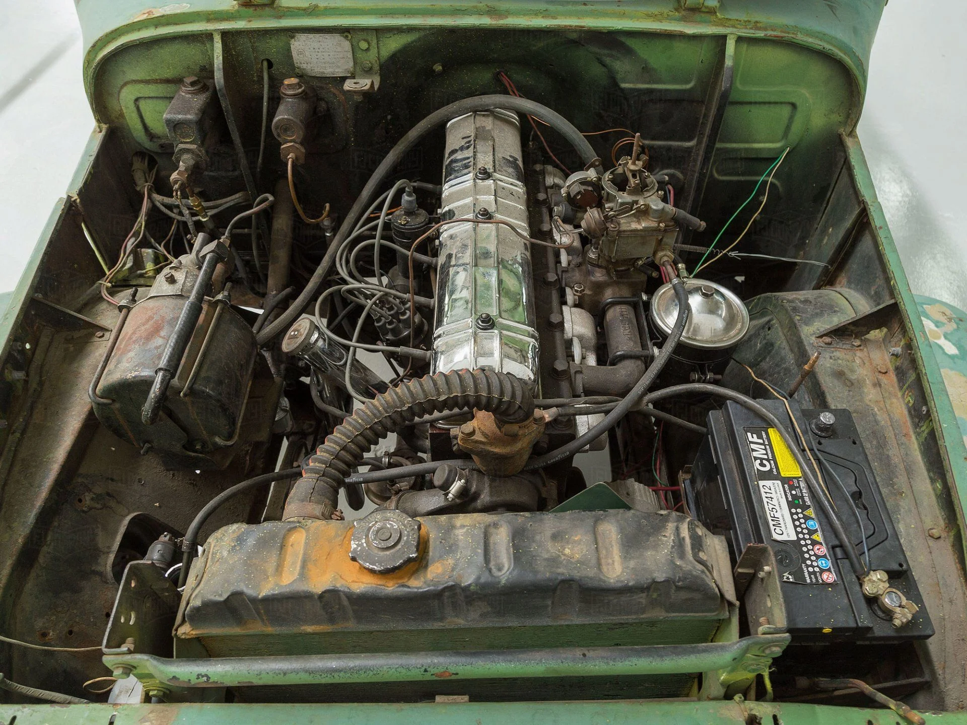 image_5967807ecb874_The-FJ-Company-1960-FJ28-Land-Cruiser-green-20370---before_008 (1).webp