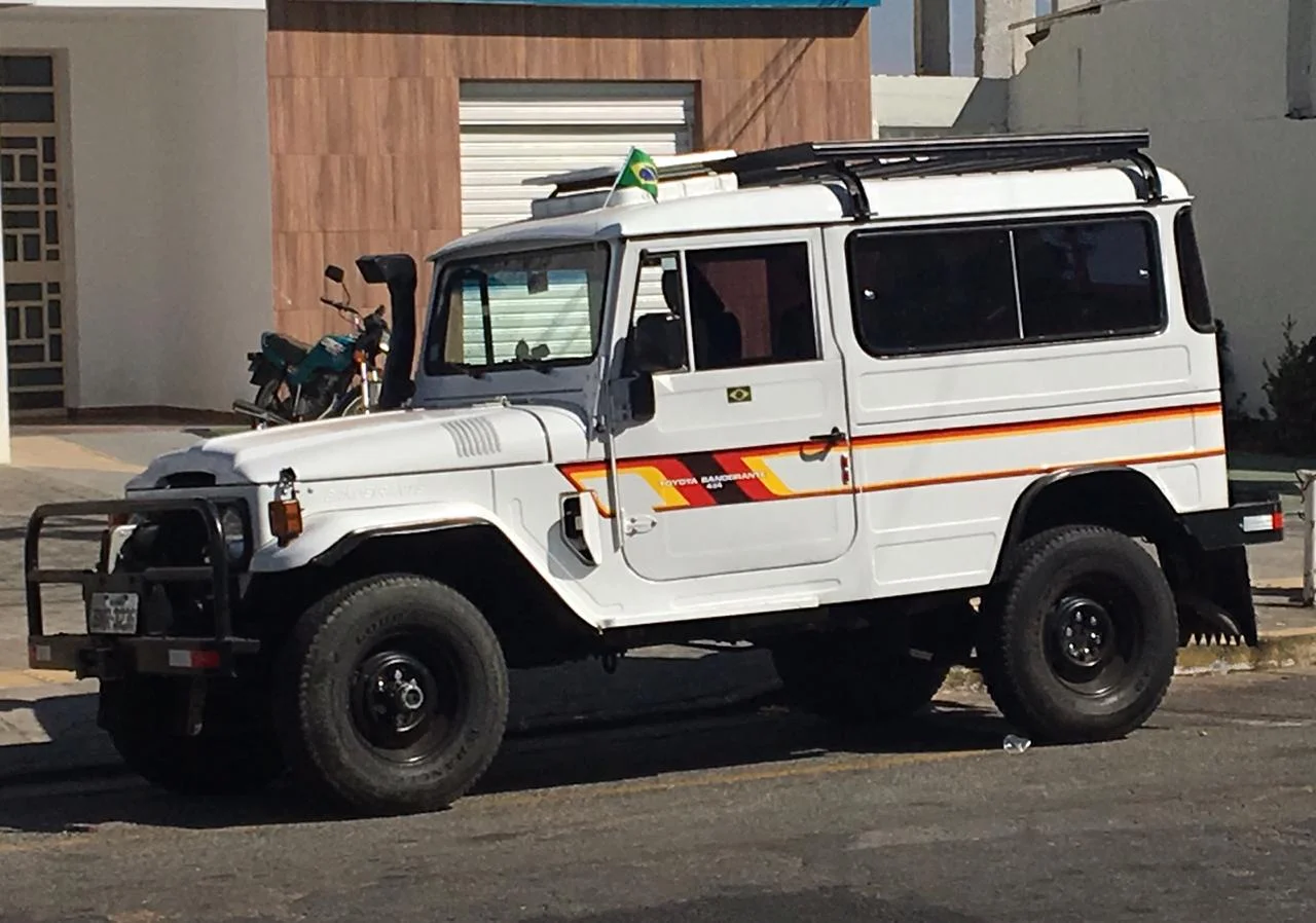 1983 Toyota Bandeirante, Long body - Vehicle in Brazil, we are in Ohio all inclusive import