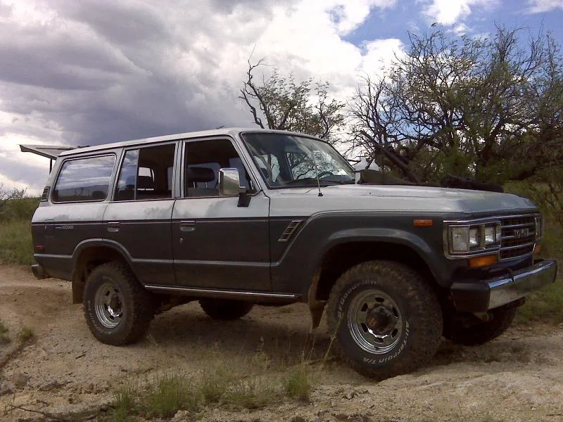 88 fj62. OME dakar heavy, third row seat SALE or TRADE