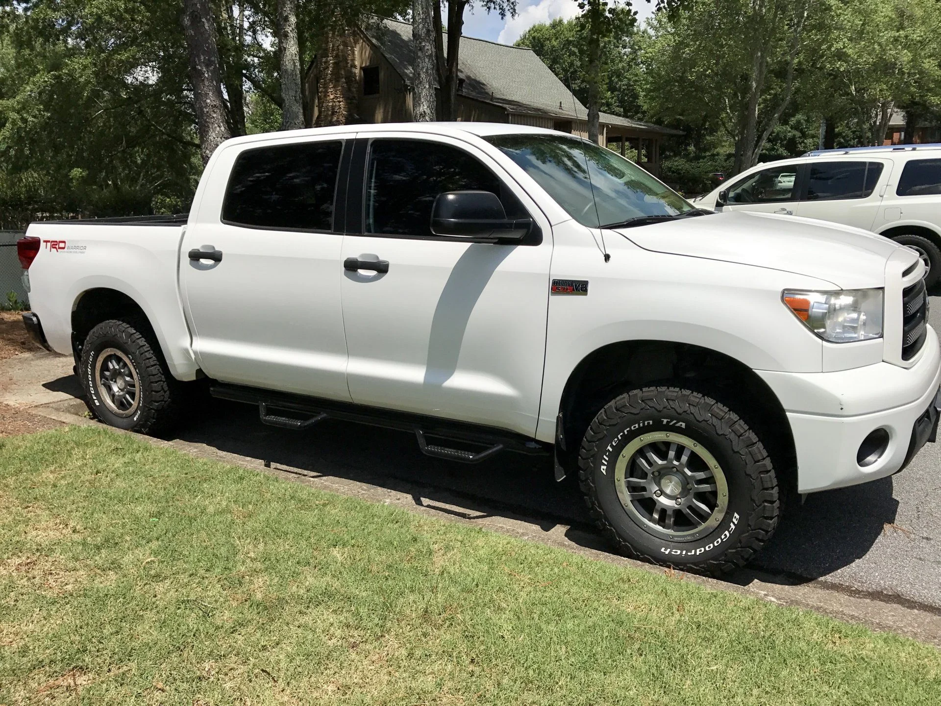 2006, 2007 LX470 Southeast - FOUND