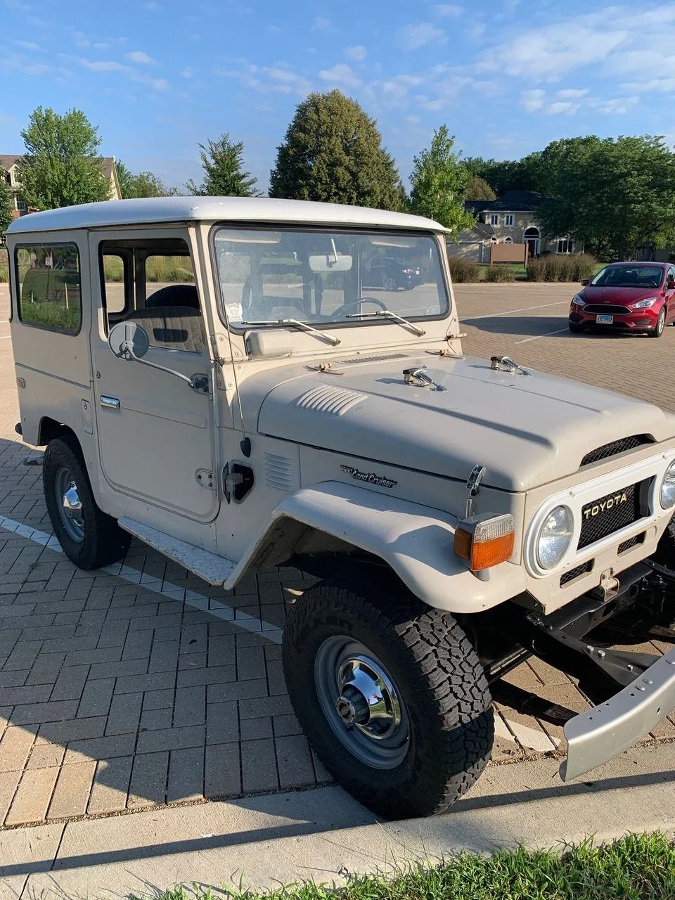 SOLD - IL - 1975 FJ40 - Rebuilt Mechanically / Disc Brakes