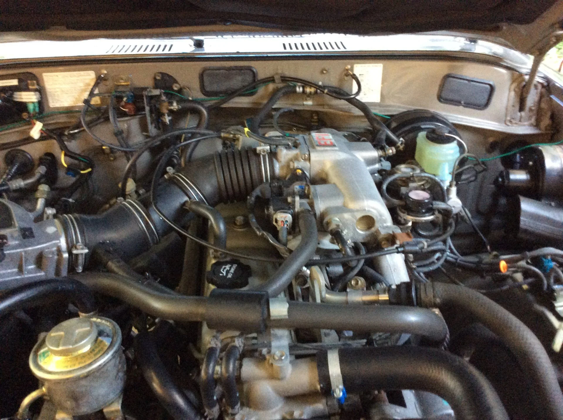 89 FJ 62 Nicely Equipped. SOLD !!!!!