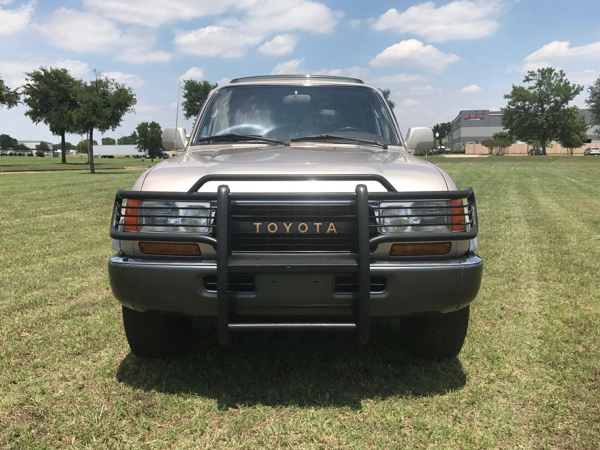 1994 Land Cruiser, 197k, near flawless, rust free, fully stock