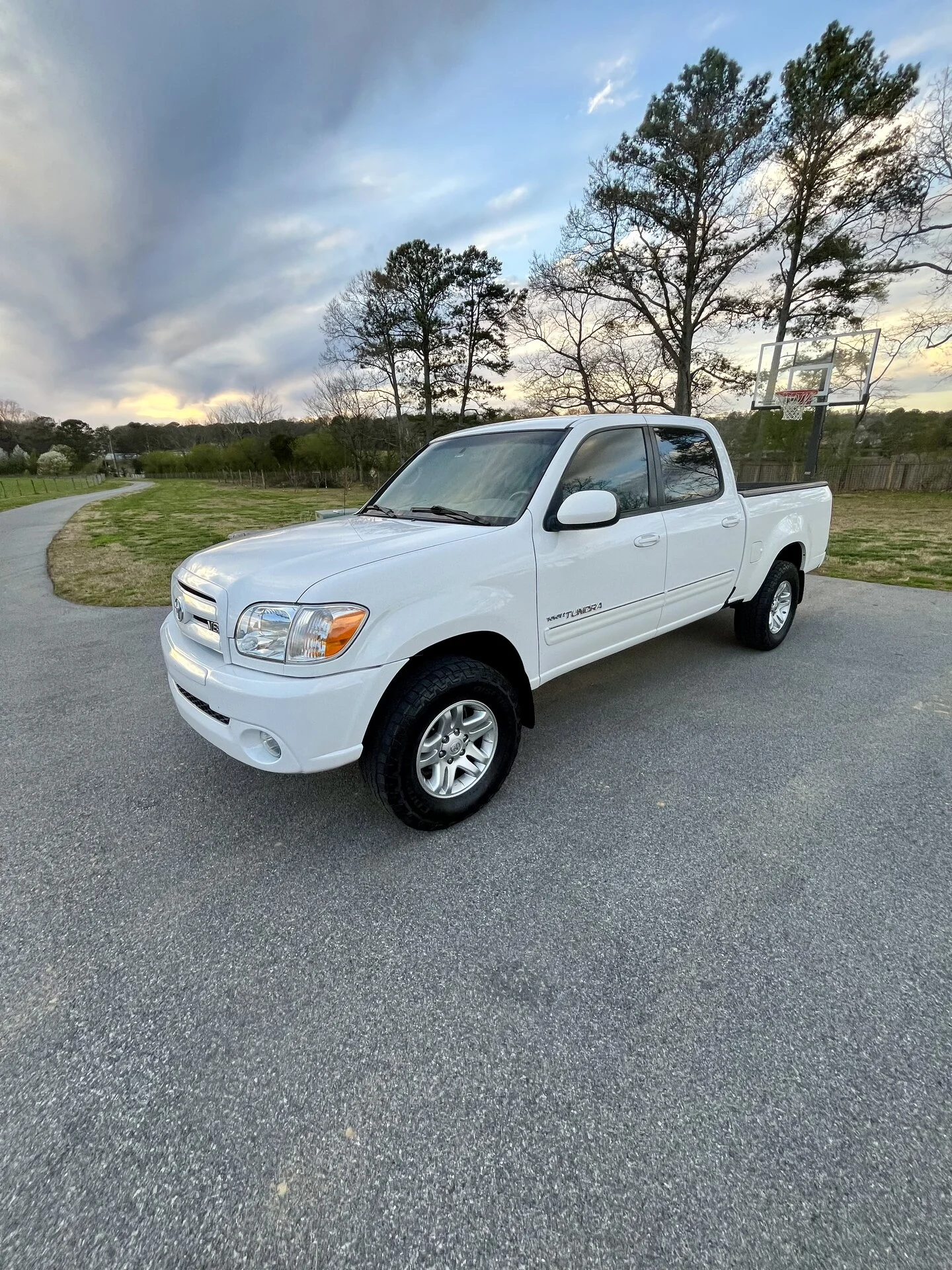2006 Tundra Crew Cab 4x4 133k Miles