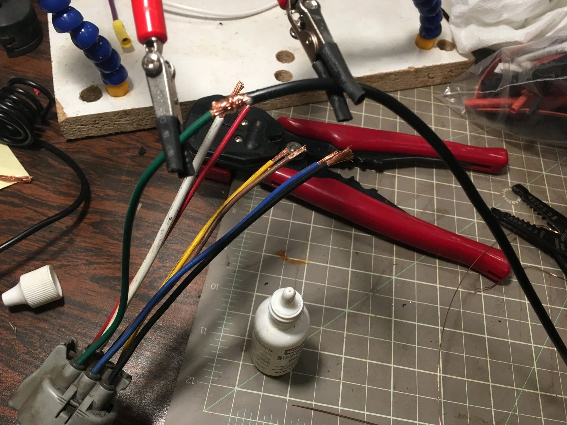 Extending OEM Trailer Wiring with 7-blade/4-Flat Trailer Connection
