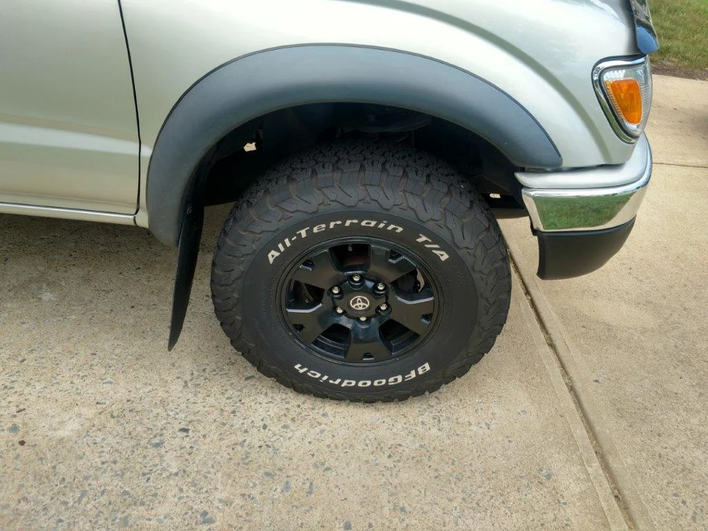1998 Tacoma wheel tire combo | IH8MUD.com Forum | Toyota, Lexus & Off ...