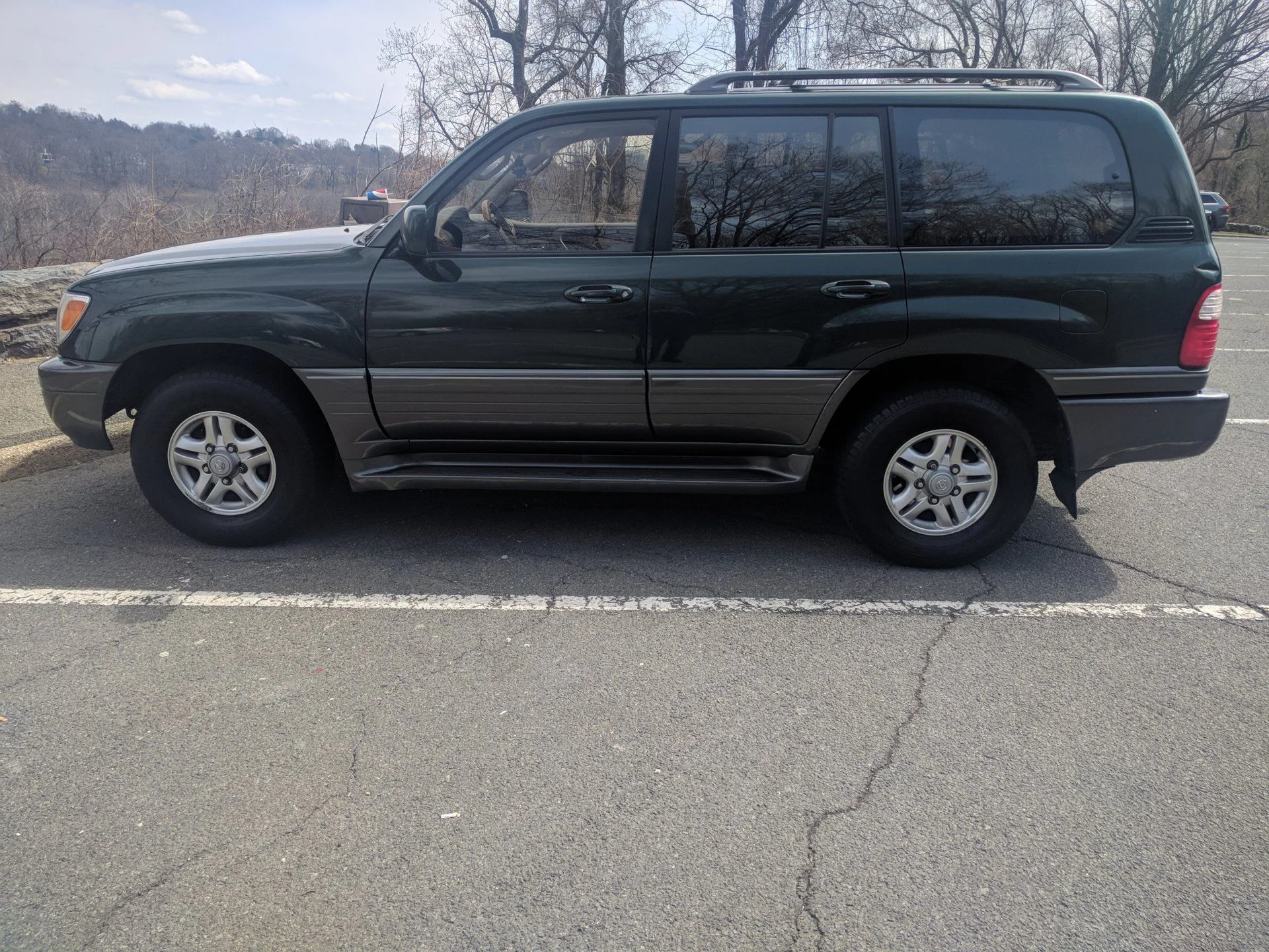 2000 Lx 470 - $6400 Washington Dc & Maryland area