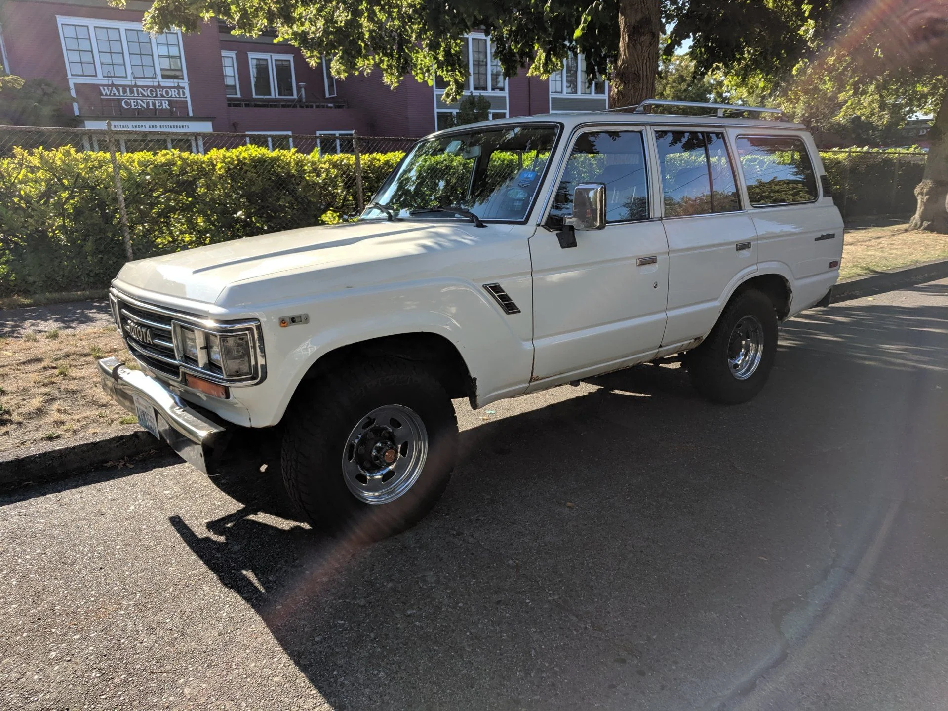 SOLD - Seattle: 1989 FJ62