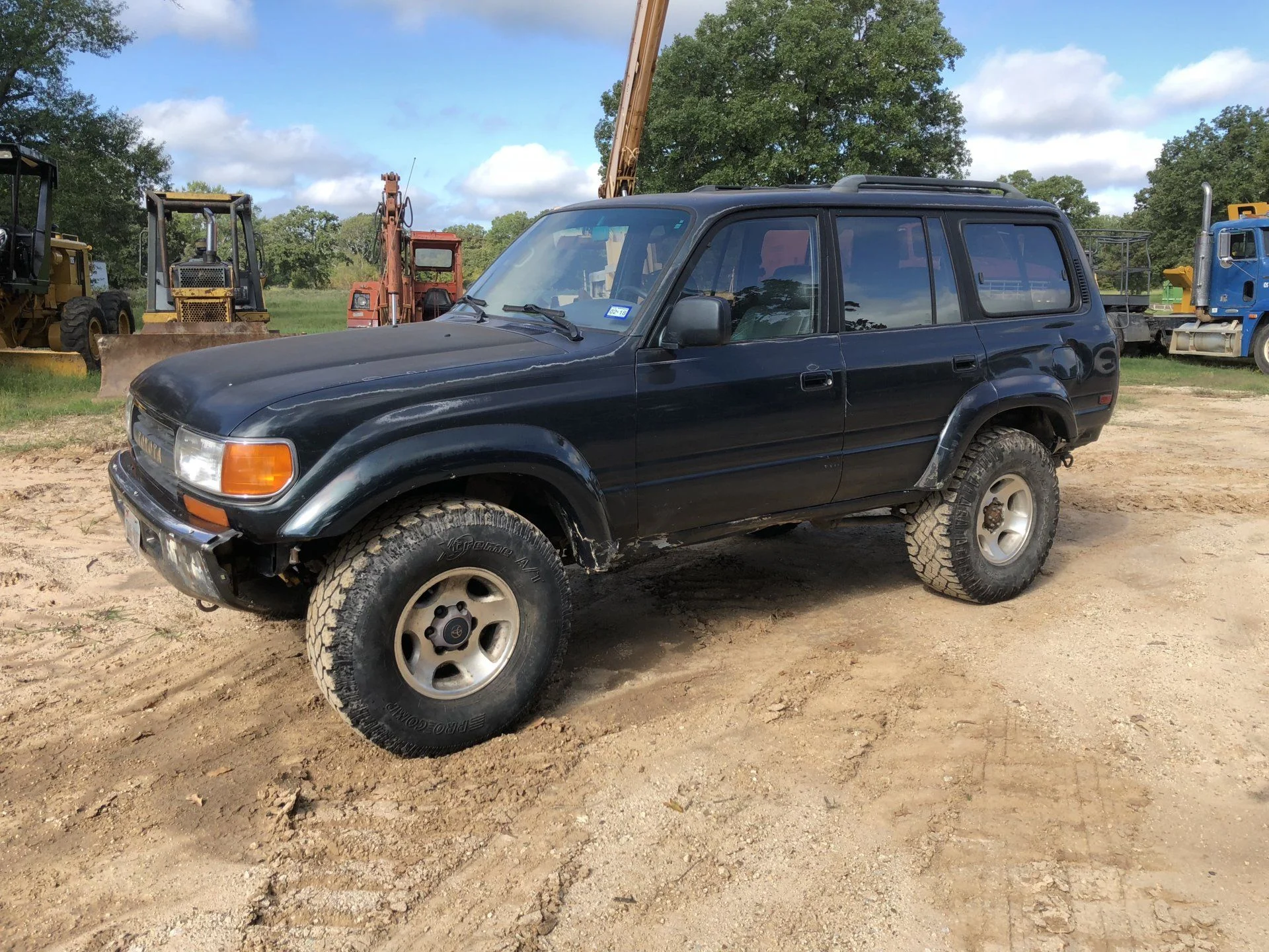 94 LC with Factory Lockers - Alba, TX