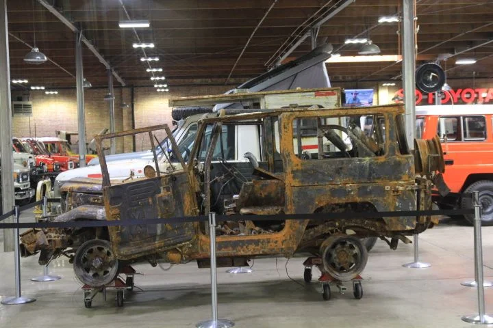 1979851