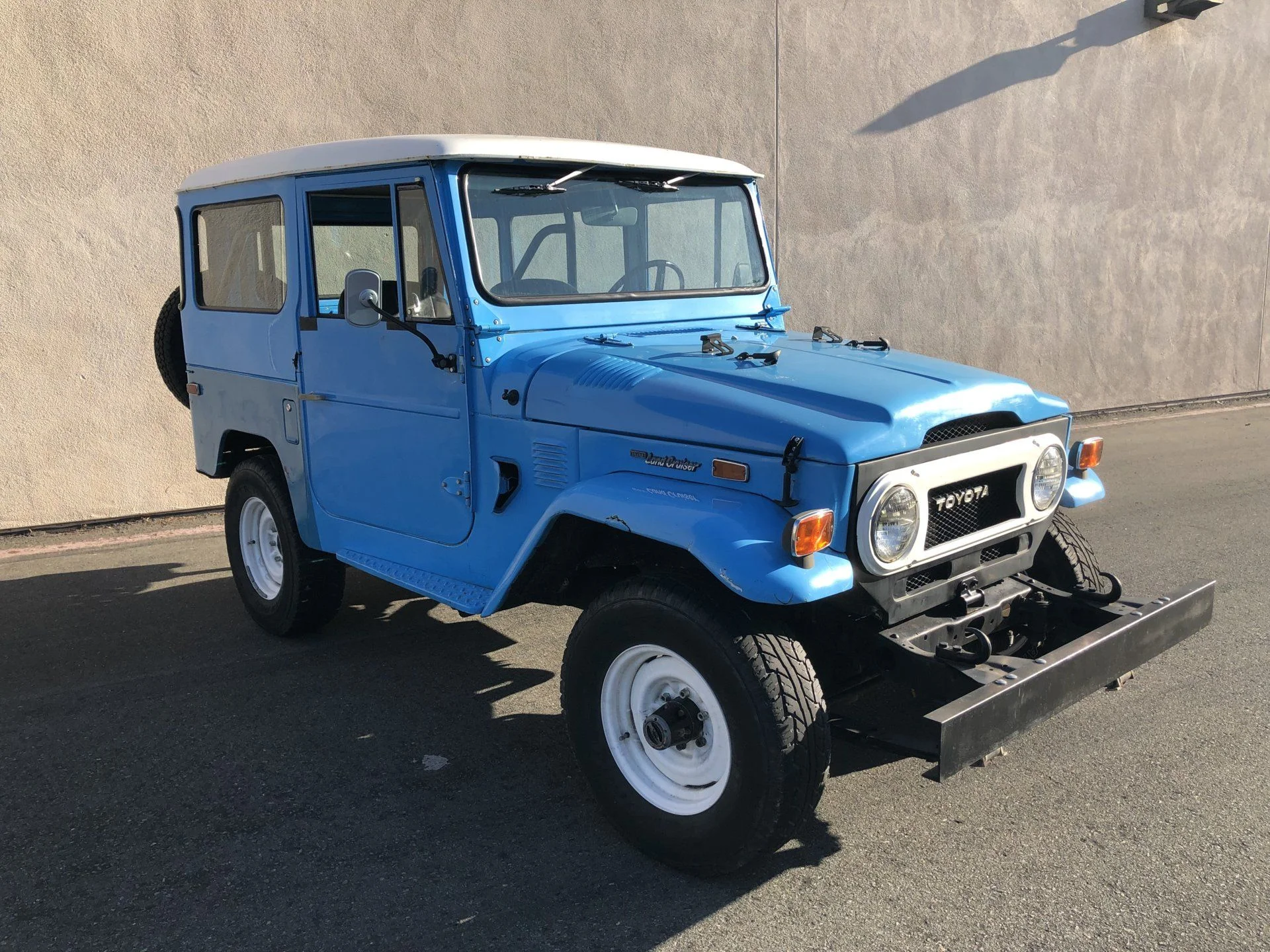 San Diego, CA: 1974/Toyota/FJ40