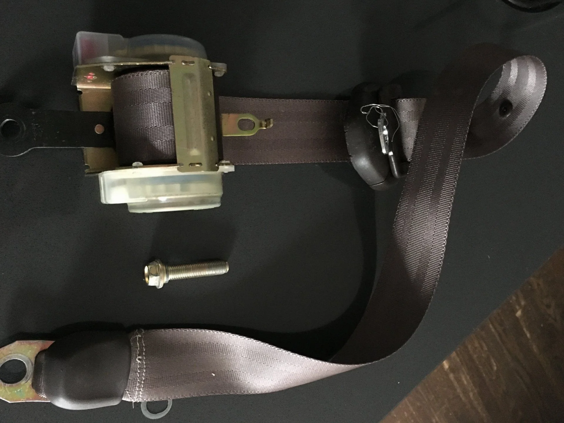 Toyota seat best sale belt buckle replacement