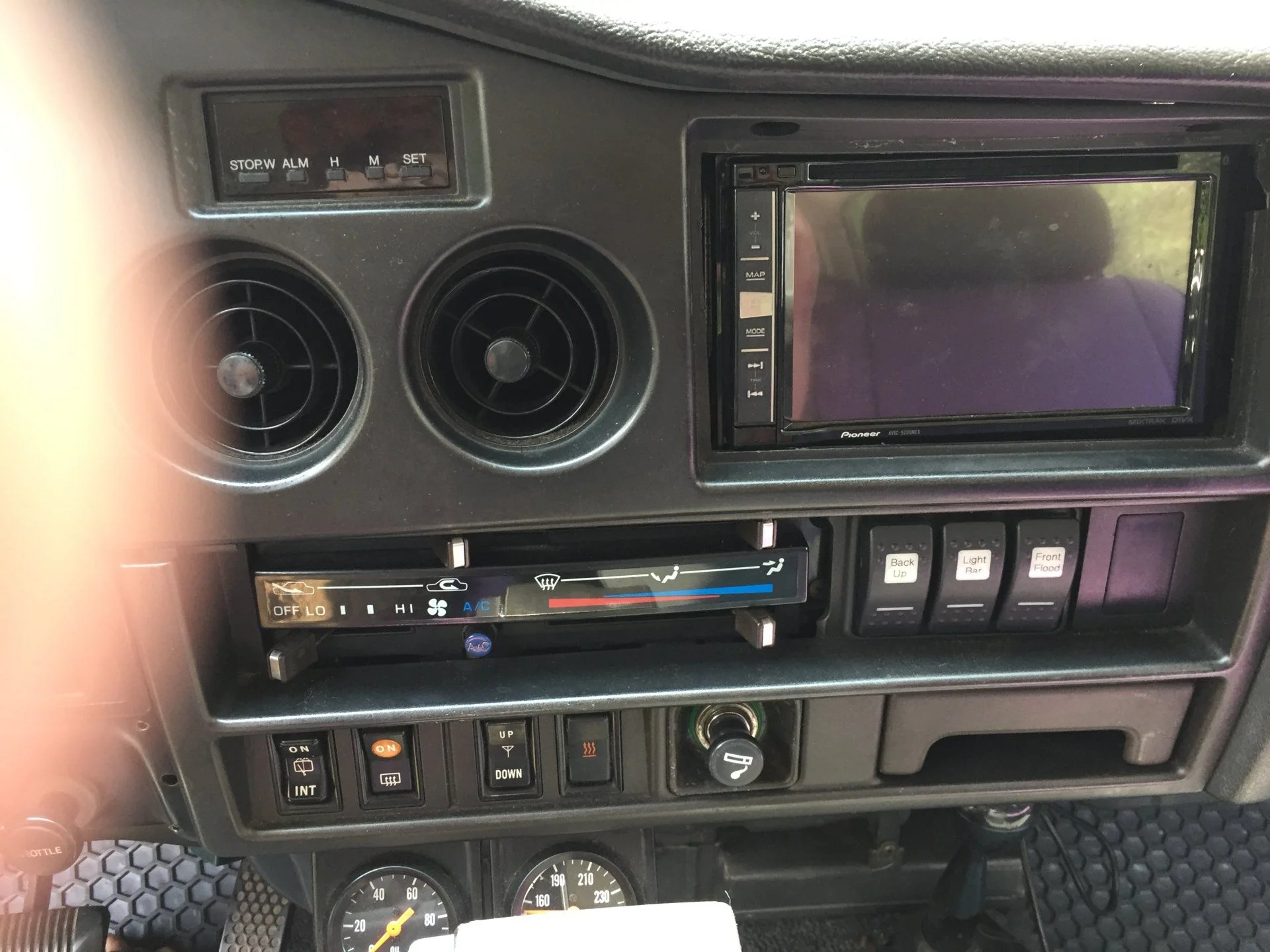 1995214