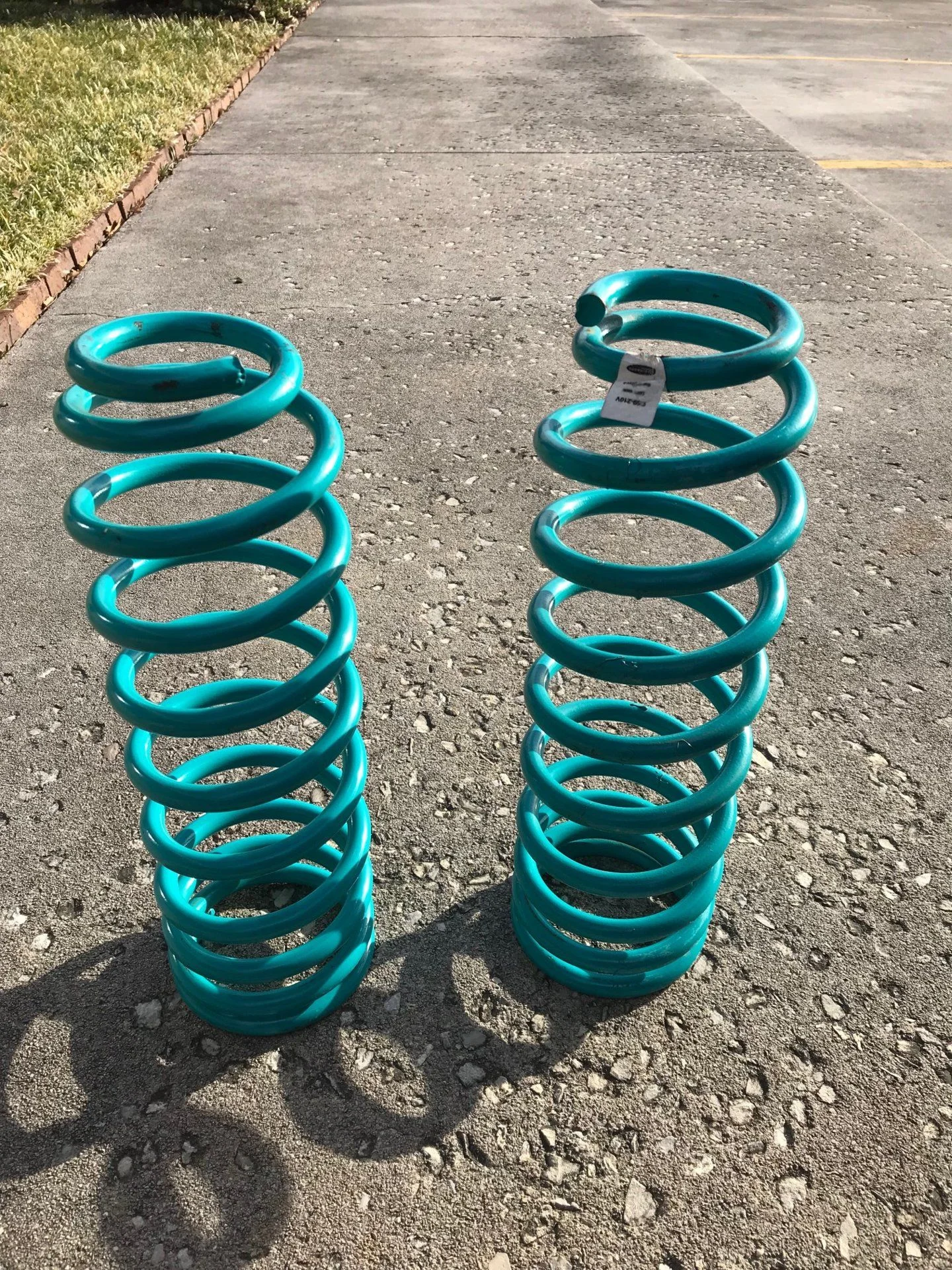 1900342