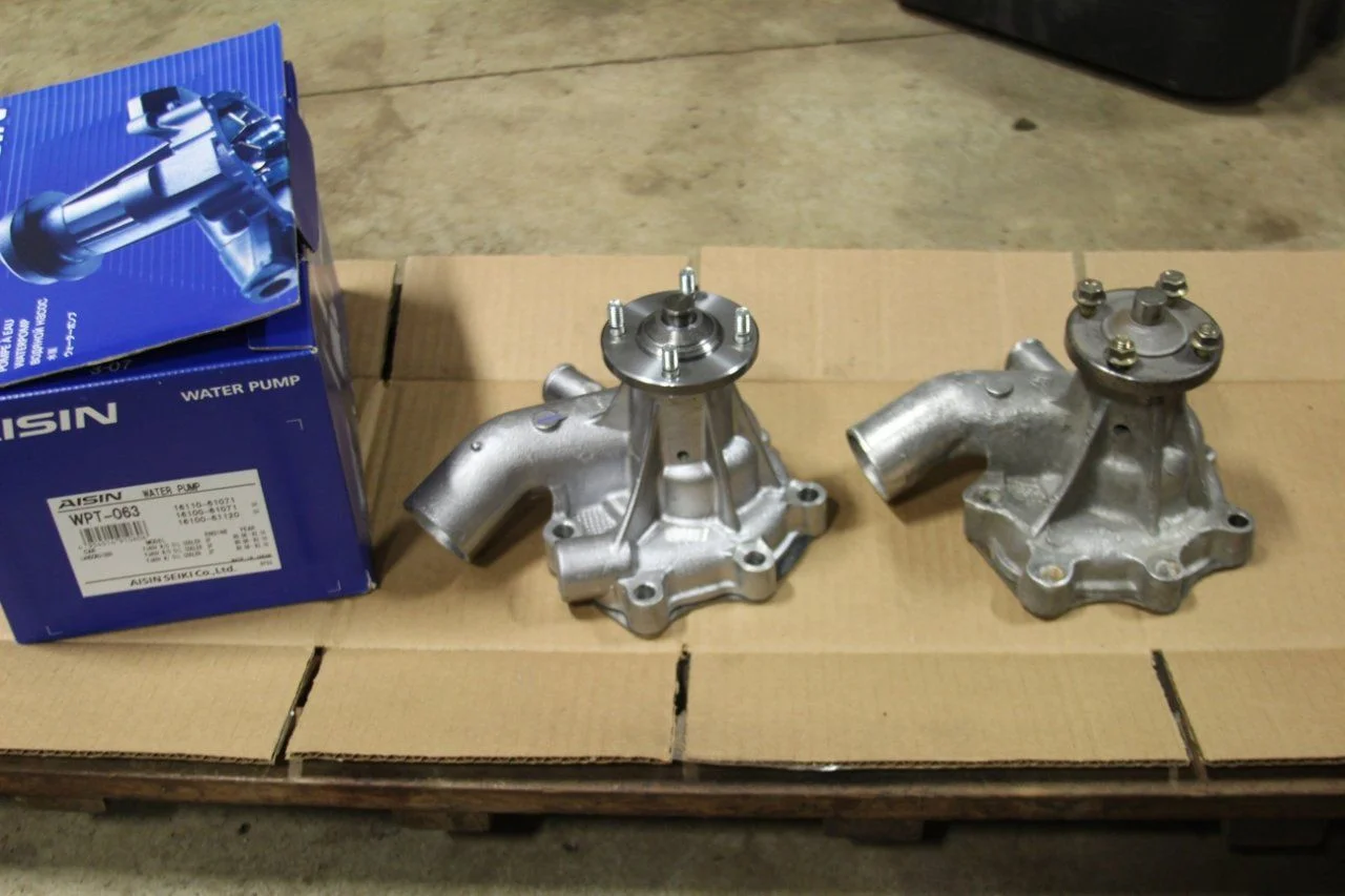 1978 2F Aisin/OEM Water Pump -- Genuine or a Knockoff