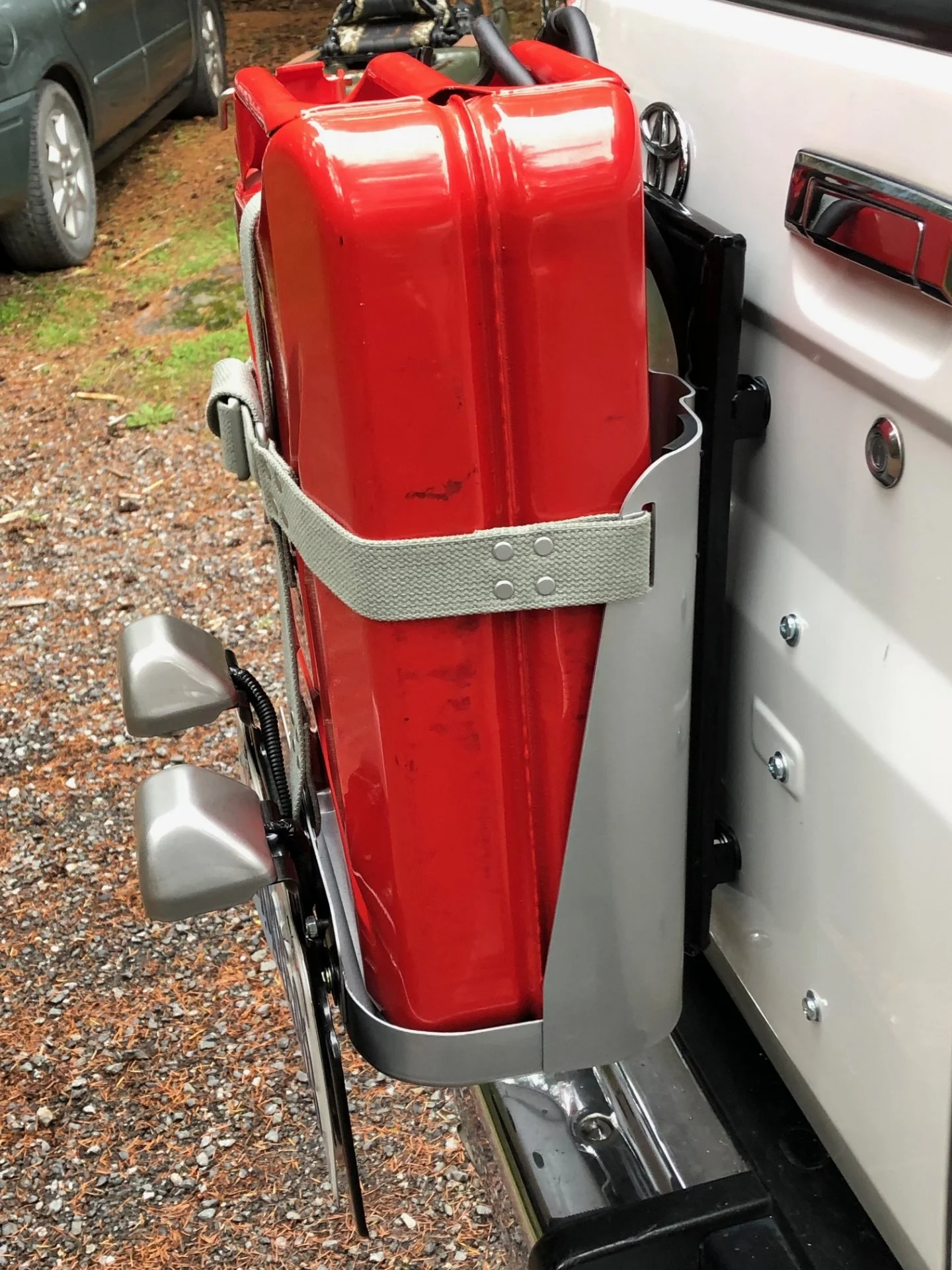 71/76 Rear Door Hinges for Jerry Can | Page 2 | IH8MUD.com