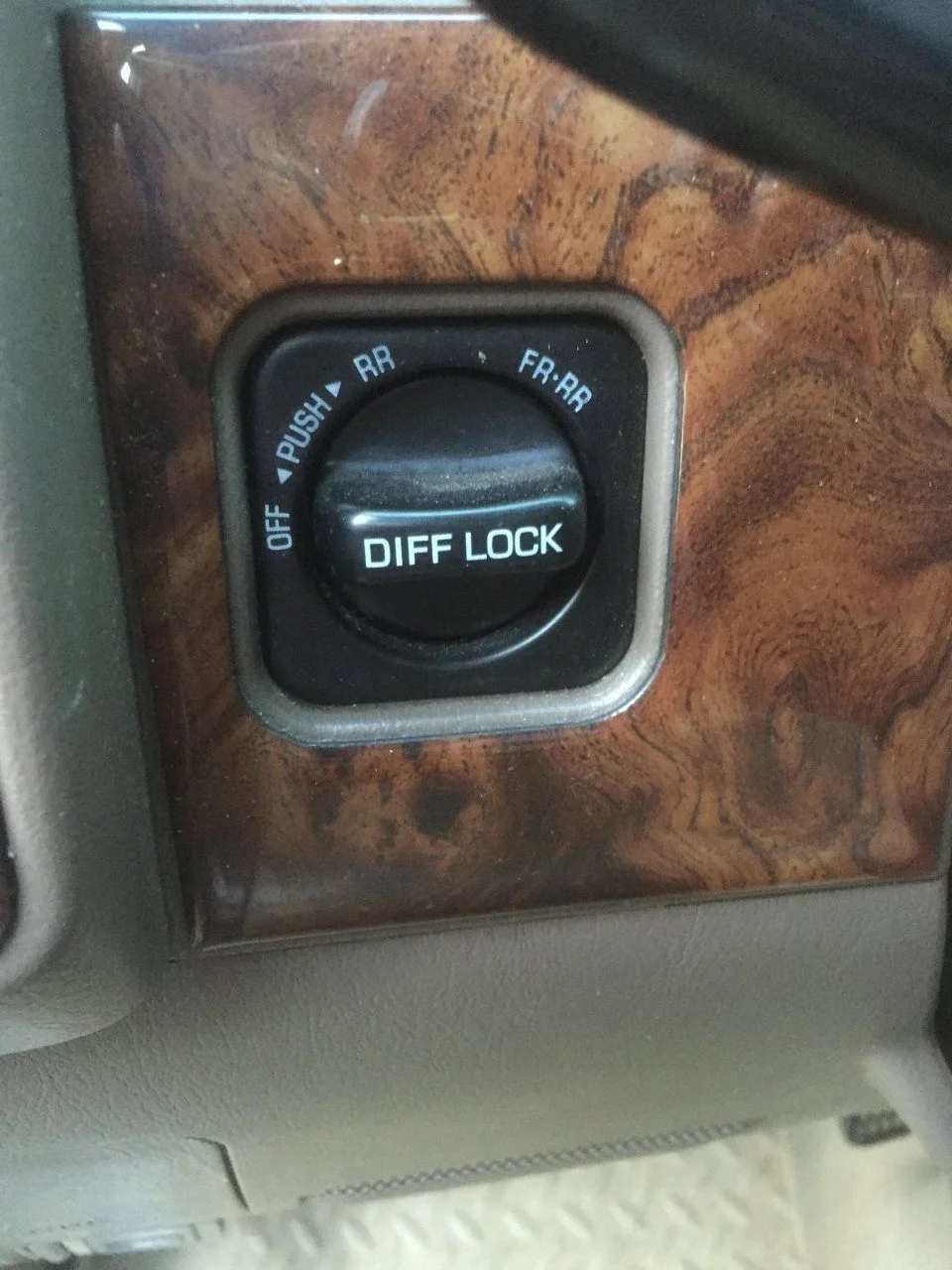 97 40th locked