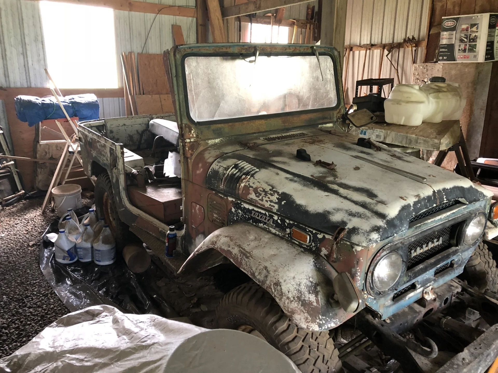 Cookeville, Tennessee:  1970 FJ40 $3000 *SOLD*
