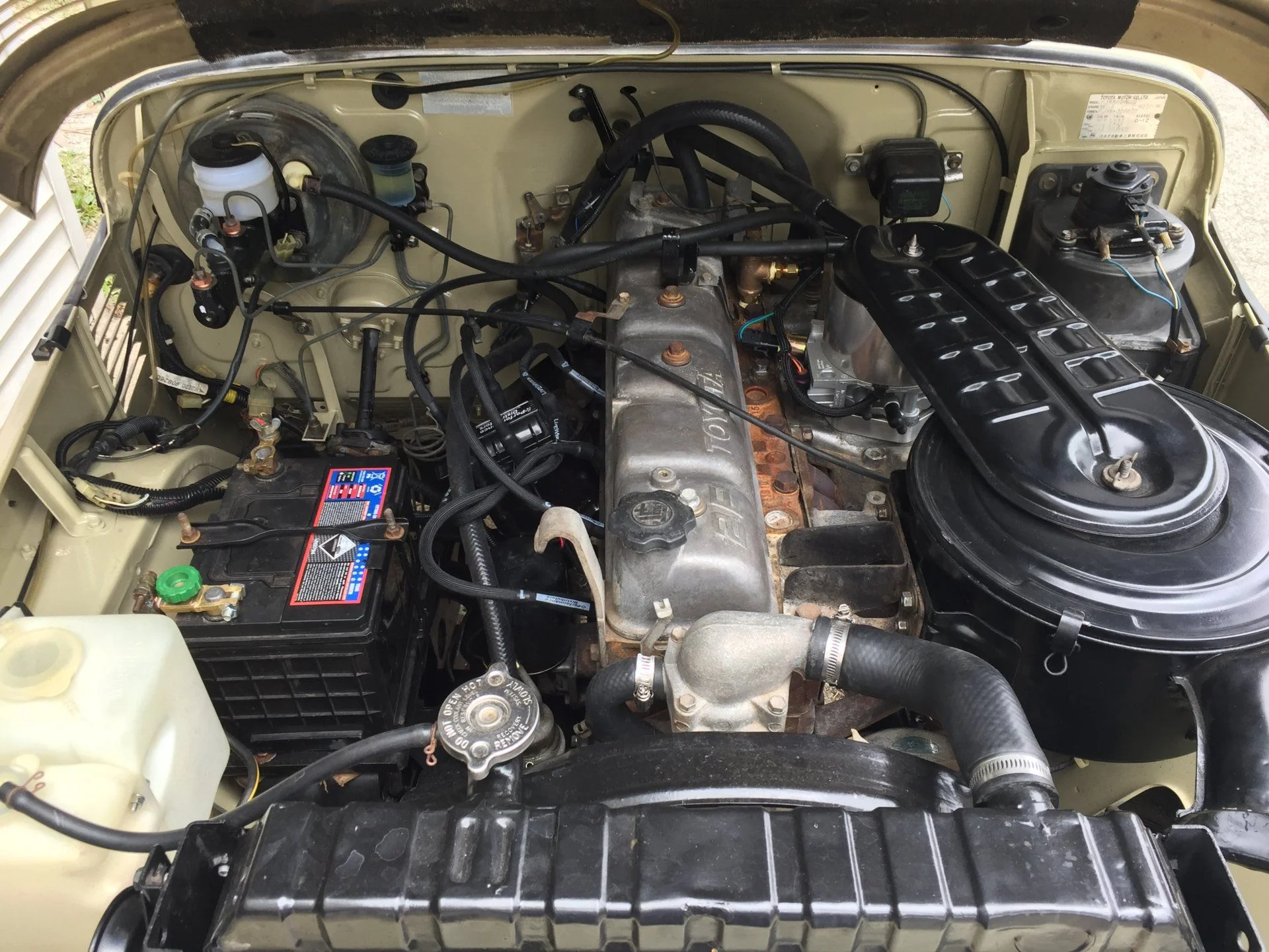 Engine Compartment pained and EFI Installed | IH8MUD.com Forum | Toyota ...
