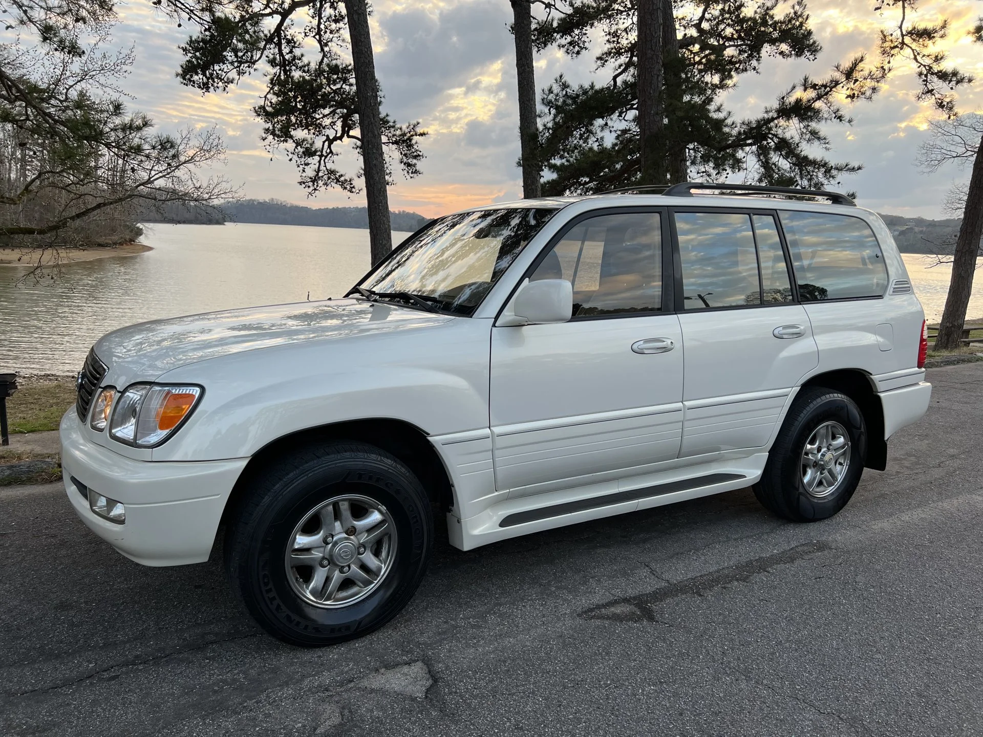 Chattanooga, TN / 2000 LX470