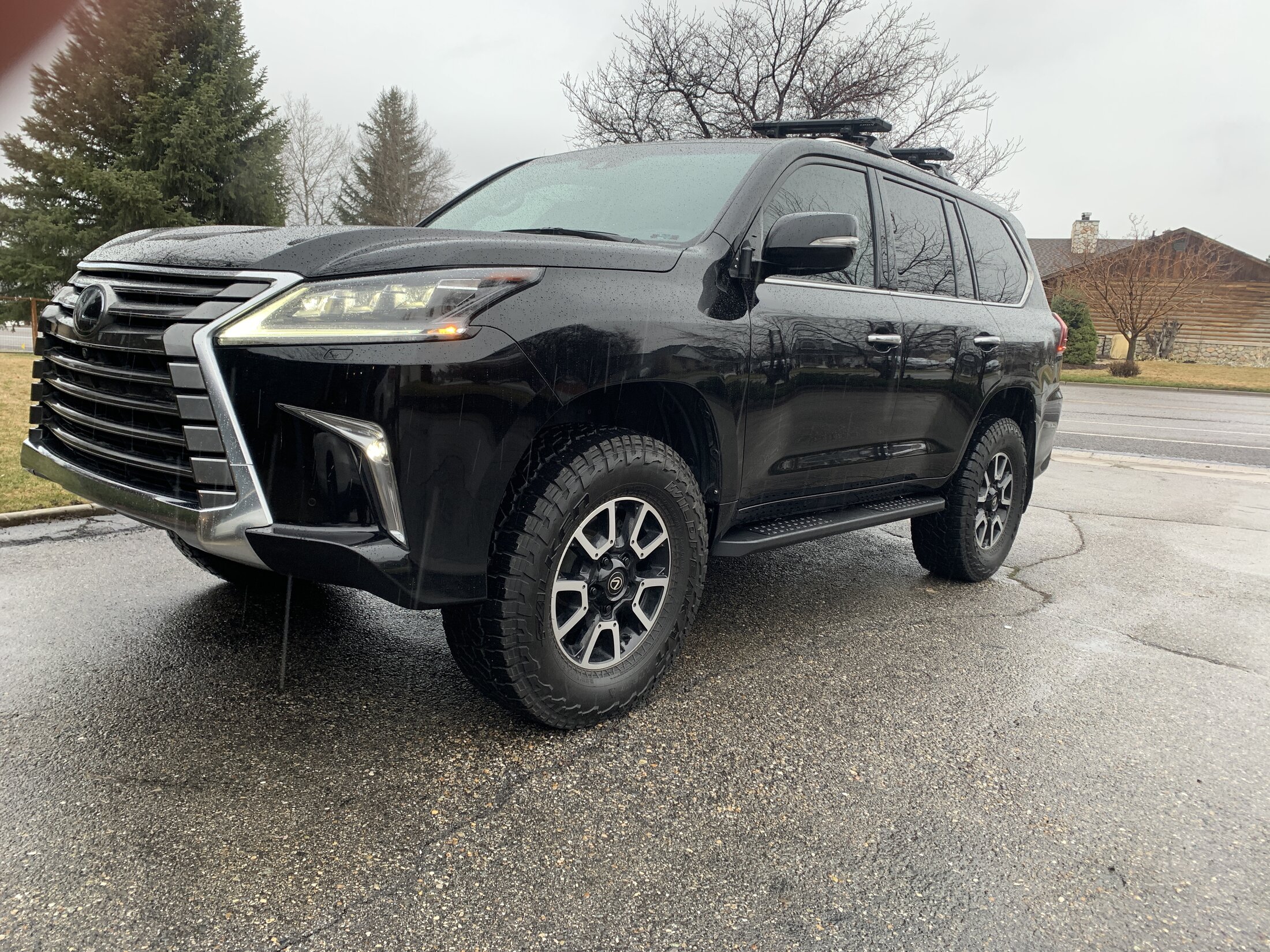 Rocker Panel Kit | LEXUS LX570 2017 Rocker Panel Kit | LEXUS LX570 2017