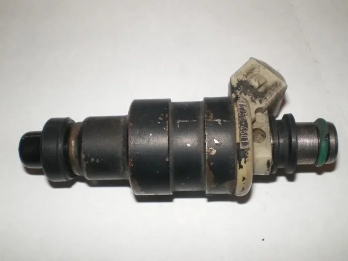 injector-w-grommet.webp