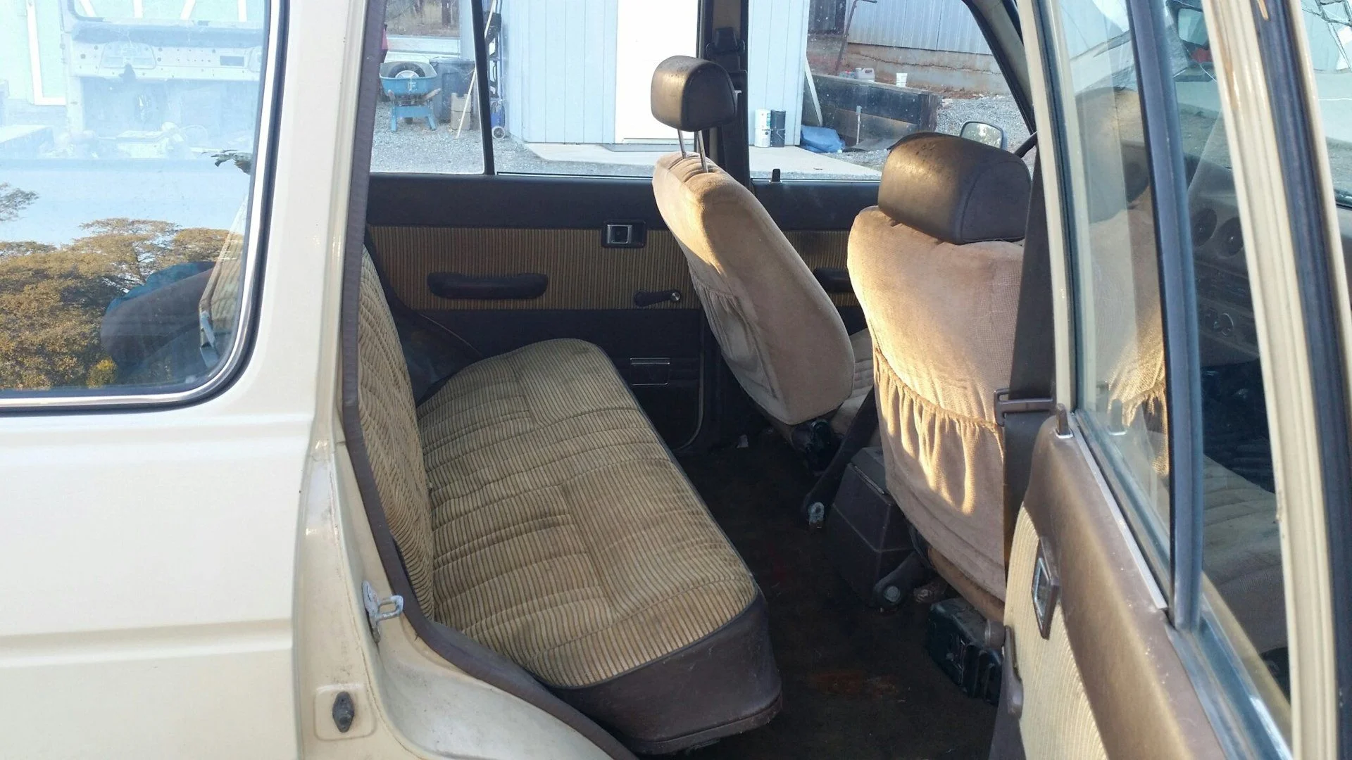 Interior 2.webp