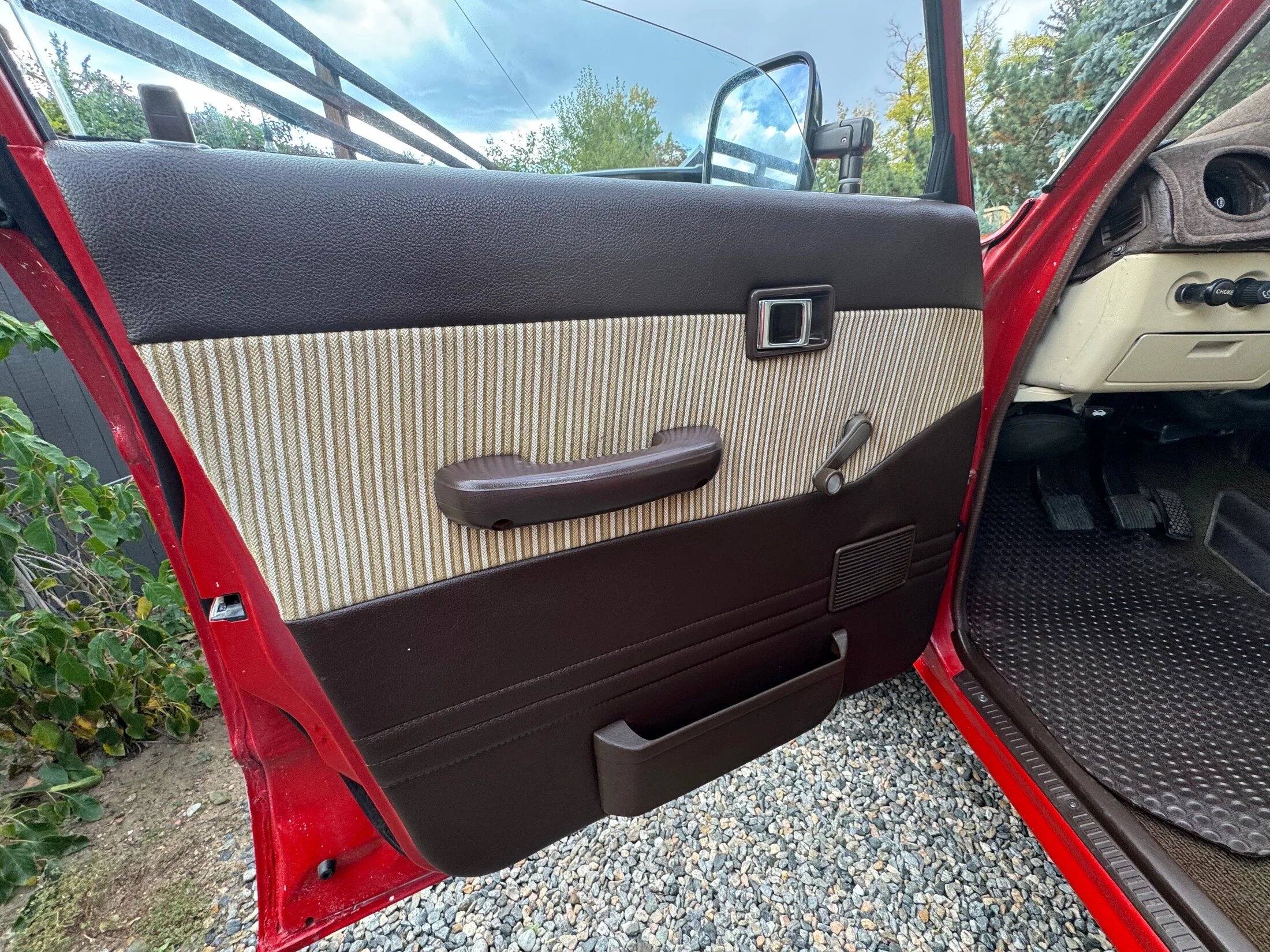Interior FJ60 - 5.webp