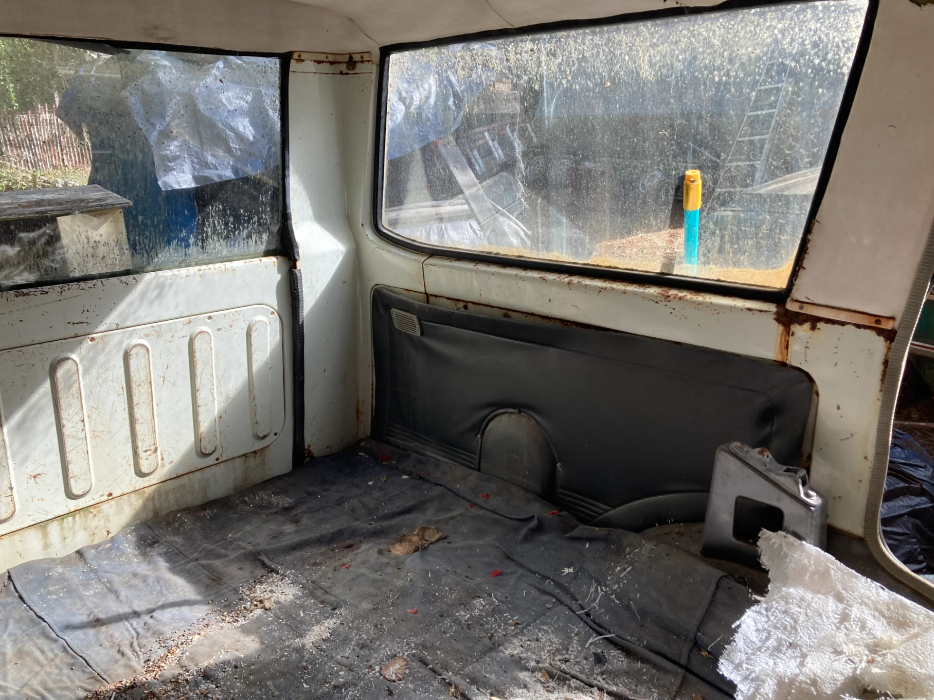 Interior rear driver side.webp